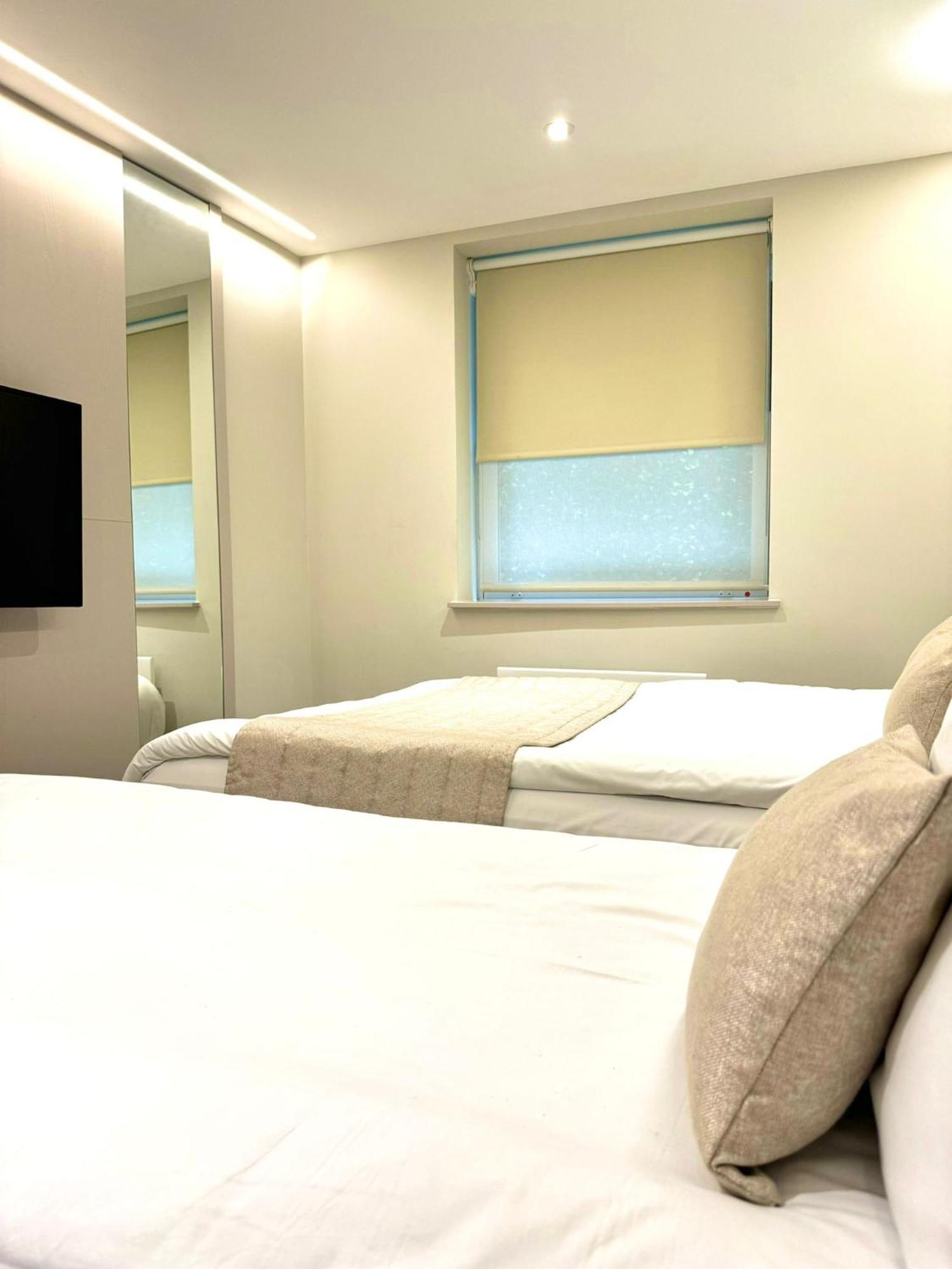 Aparthotel Nox Richmond à Richmond  Extérieur photo