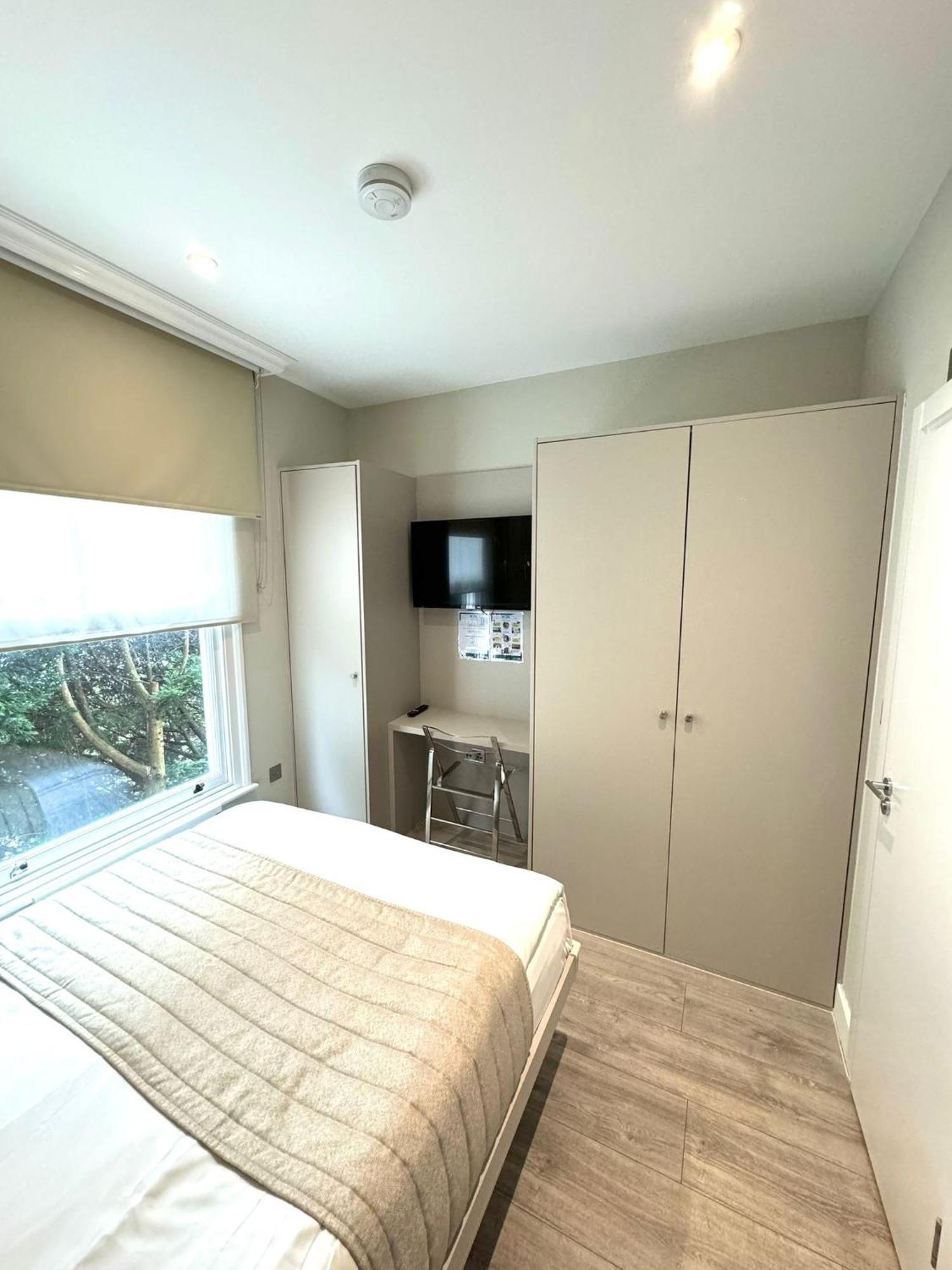 Aparthotel Nox Richmond à Richmond  Extérieur photo