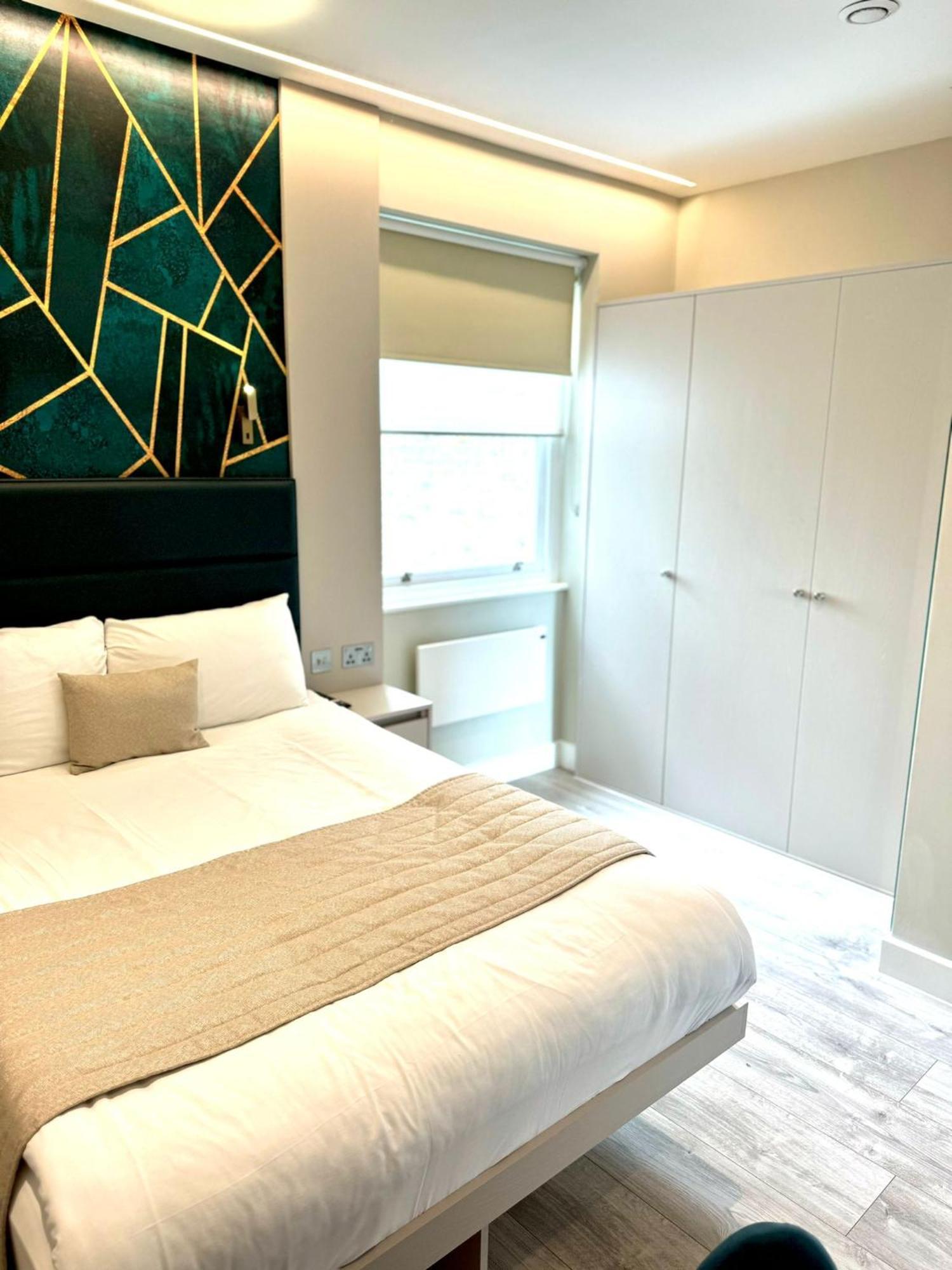 Aparthotel Nox Richmond à Richmond  Extérieur photo