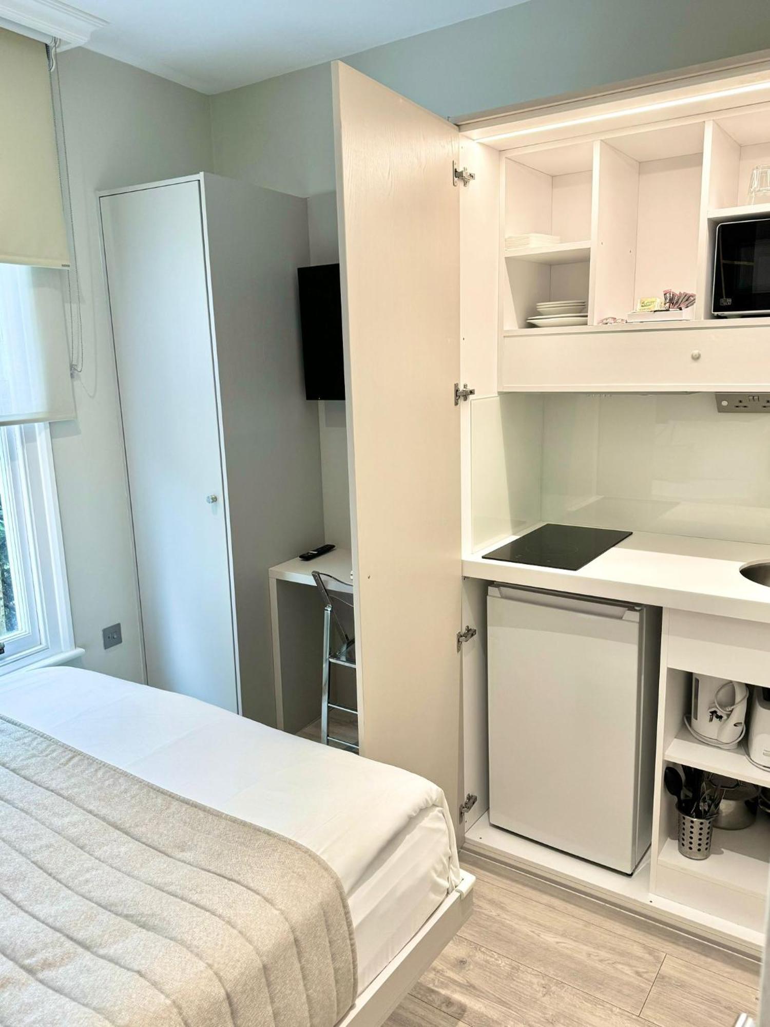 Aparthotel Nox Richmond à Richmond  Extérieur photo